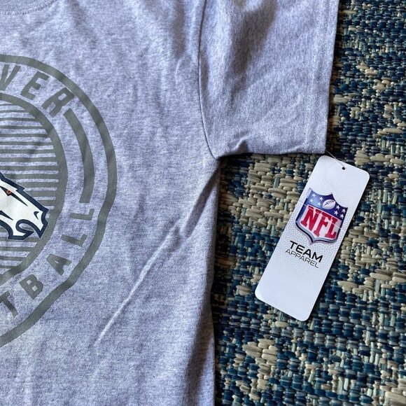 NFL Denver Broncos Adult Pro Football T-Shirt, Lightweight Tagless Semi-Fitted - Picture 4 of 5